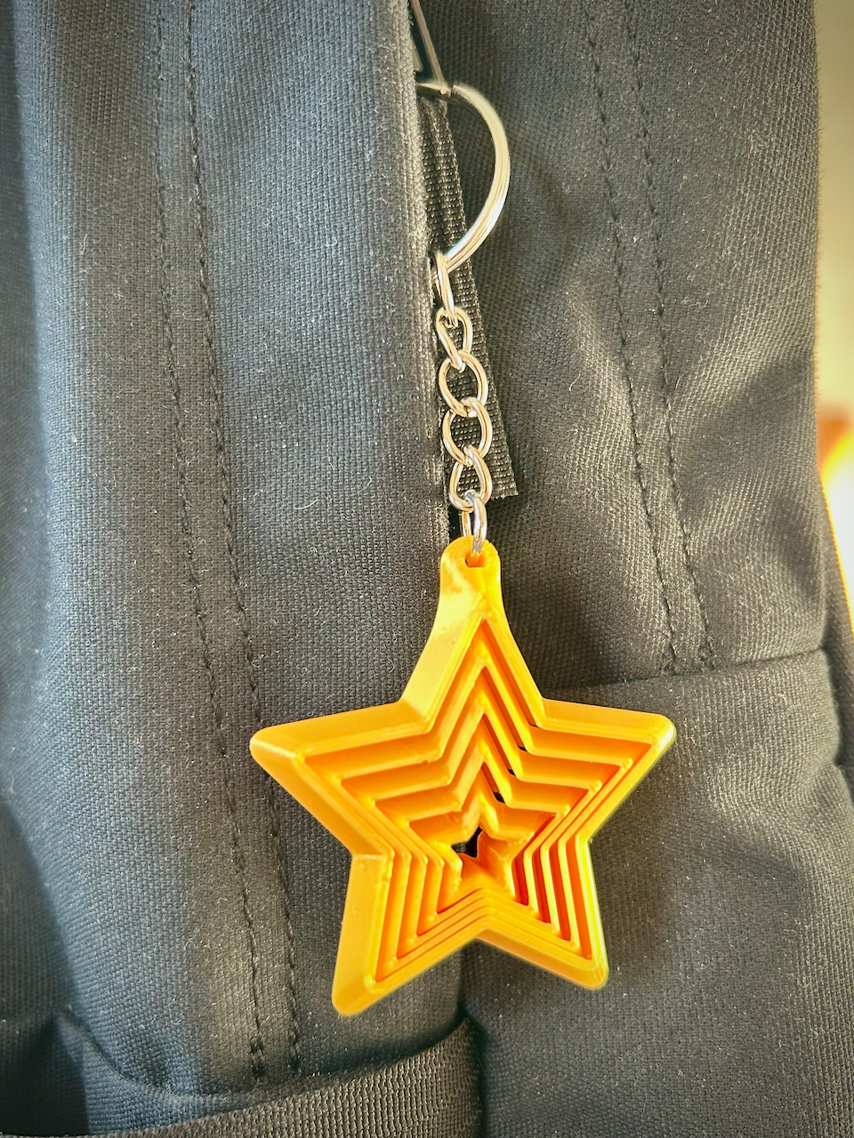 Star fidget keychain!